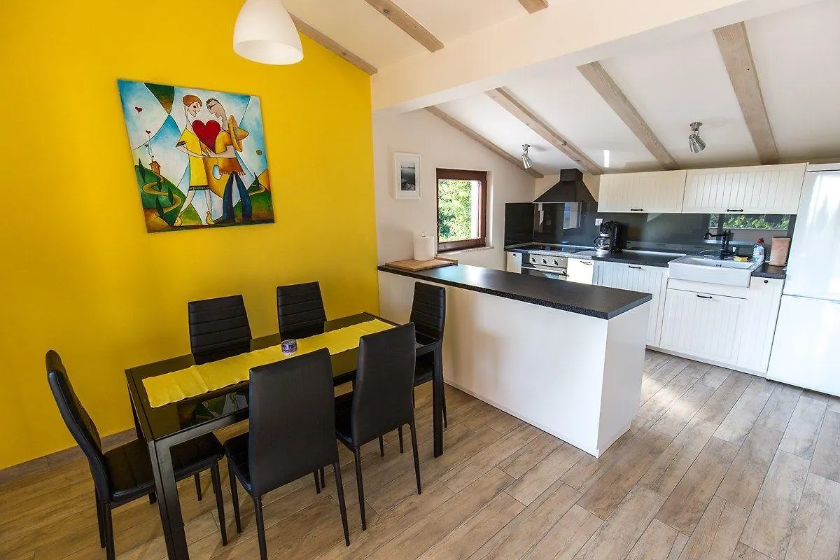 פאז'אנה Holiday Home Fasana